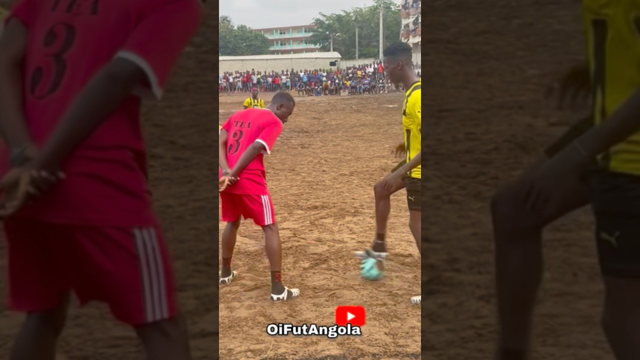 FUNNY FOOTBALL SKILLS 🤣