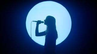 delfina campos - ama (EN VIVO - COMO BAILAN LOS DEMÁS LIVE SESSIONS)