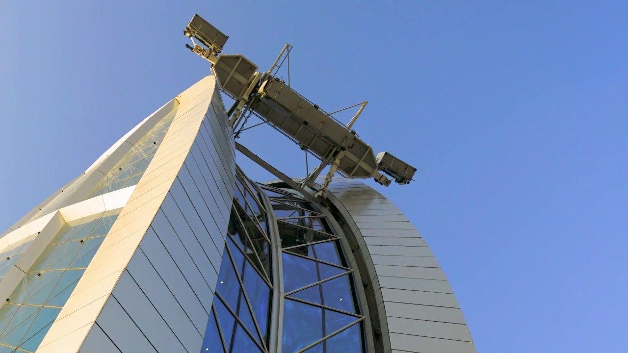 Custom BMUs on ALDAR HQ - Abu Dhabi