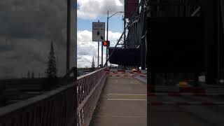 Hawthorne Bridge Lift