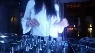 Set mix at vinil room 2018 By valeria anandj