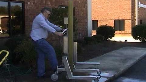 Lift-O-Flex:  Wash Down Lifter Demonstration 2