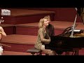 Capture de la vidéo Hélène Grimaud & Sol Gabetta | Robert Schumann's «Fantasiestücke» Op. 73