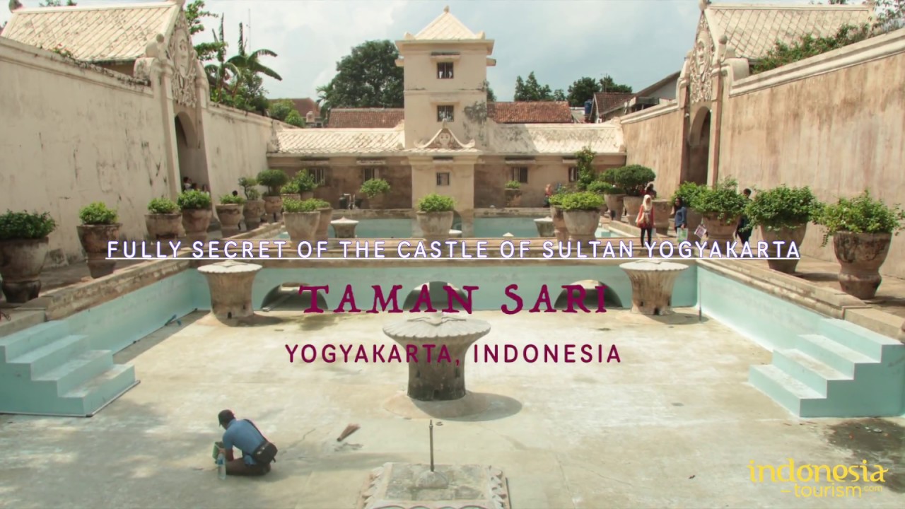 The Fully Beauty And Secret Of Taman Sari Water Castle In Jogjakarta