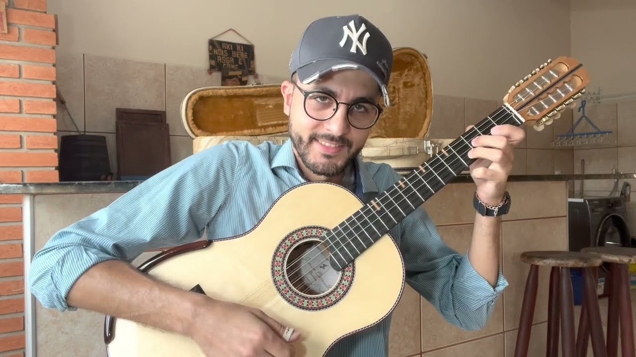 GOSTAM DESSA LINDA MÚSICA? (Um violeiro toca)