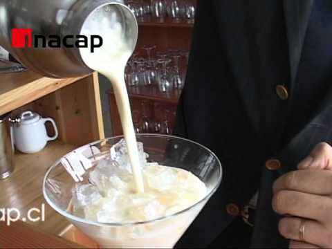 Video: Revisión De Vodka De Vaca Negra: Hecho De Leche Pura