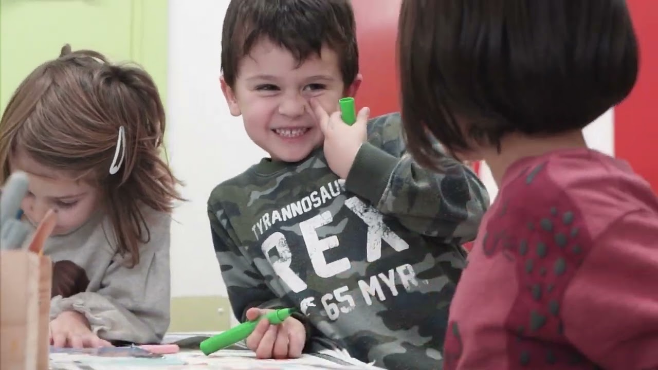 AMAIUR IKASTOLA EGUN BAT ESKOLAN