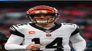 Cowboys sign Andy Dalton