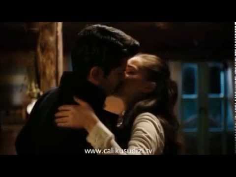 Kamran & Feride Love Scenes ^_^ ♥ .. Mohamed Mounir .. Calikusu