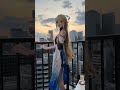 Tsubaki on the dusk balcony - she tilts her head and gives the glass a small shake. 夕暮れのバルコニーで、彼女が首を