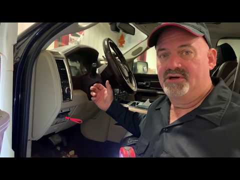วีดีโอ: คุณจะปลดเบรกจอดรถบน Dodge Ram ได้อย่างไร?