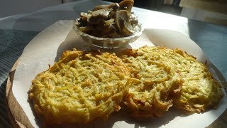 Драники в духовке с грибным соусом/Potato pancakes in the oven with mushroom sauce Драники в духовке с грибным соусом/Potato pancakes in the oven with mushroom sauce