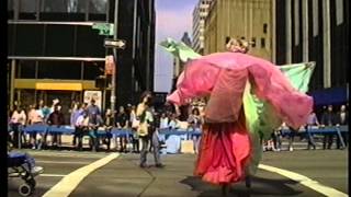 NYC EARTH DAY PARADE - RICHARD RENDA / TOTALLY COOL ®