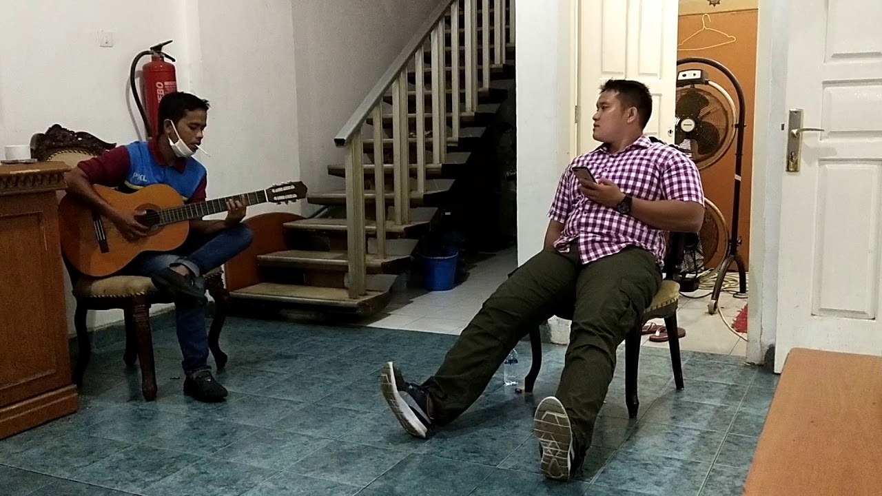 cover bomerang bawalah aku   santuy sejenak  Walsus gubernur