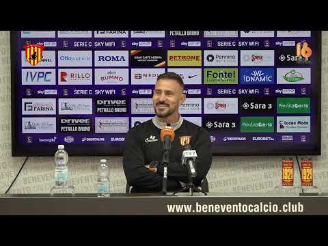 Video #COSENZABENEVENTO: la conferenza stampa pre gara di mister Floro Flores