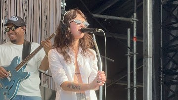 Clairo @ Laneway Festival 2025 Auckland