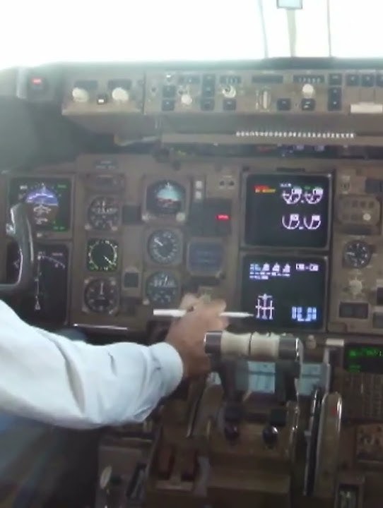 767 Overspeed alarm #shorts CREDITS: @airoshane