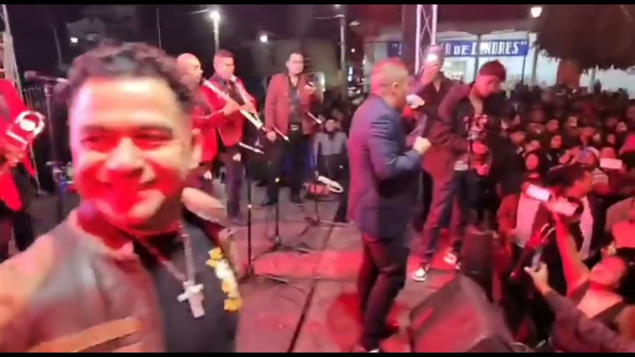 huber Juan y Milos Con Banda Flor de Chirimoyo exitos del ayer