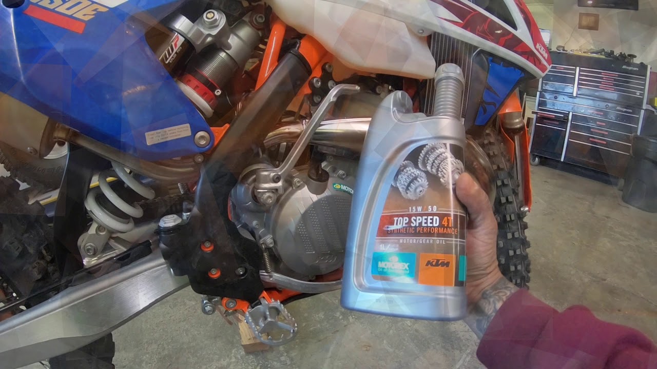 2018 KTM xcw 300 / 2 Stroke /6 Days /First oil Change YouTube