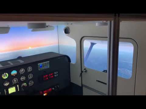 SimbiotiX - C172 Flight Simulator - Autopilot Engaged