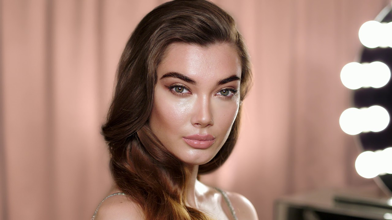 video CHARLOTTE TILBURY Hollywood Flawless Filter