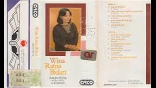 Gaun Pesta - Wina Ratna Bidari