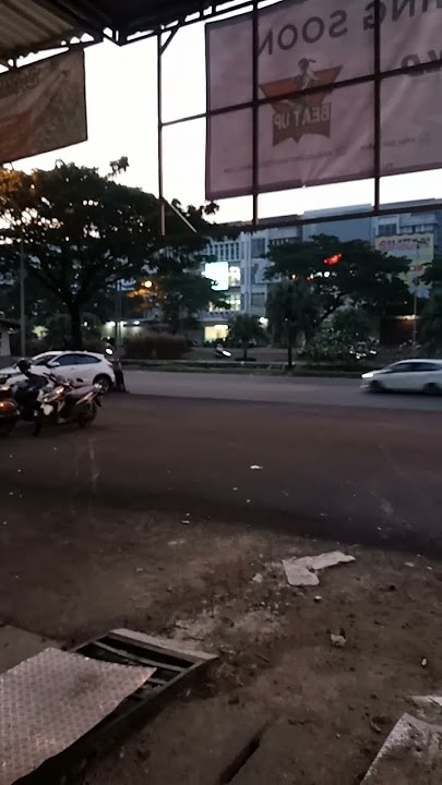 Tahun baru kerja pulang jam Enam