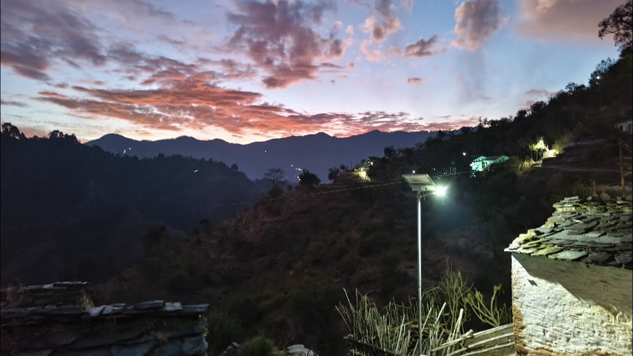 Waw mummy ne kuch bheja he mere liye ganw se 🤩🤩🤩