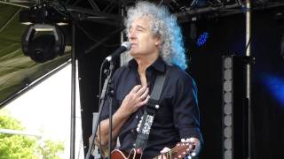 Video thumbnail of "Brian May and The Troggs - Wild Thing"