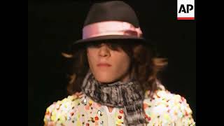 DIOR HOMME 2005⧸06 FALL WINTER BY HEDI SLIMANE ⧸ AP FOOTAGE ⧸ 4K UPSCALED 7xT75SIAq54