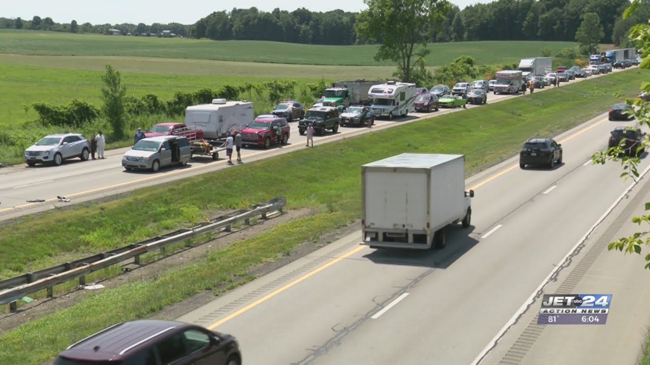 Victim identified in fatal Interstate 90 crash - YouTube