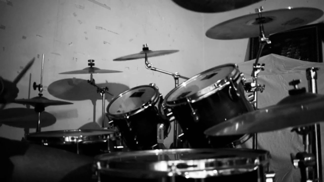 AC/DC Thunderstruck DRUM COVER - YouTube