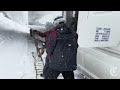 Heavy snow strands truck drivers in Northern California