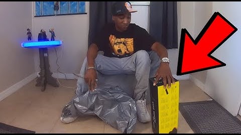 UNBOXING the CORSAIR - MM700 RGB Extended Cloth Gaming Mouse Pad - Black! #Vlog #Unboxing #VentusSGN