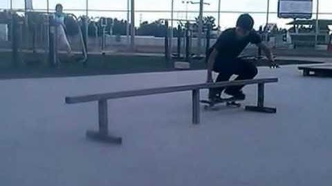 pop shove it boardslide
