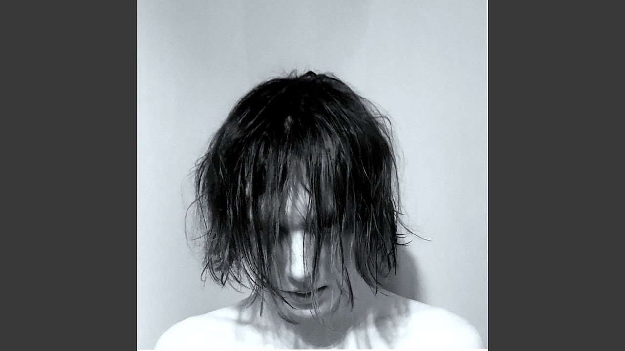 Ver STILL H8 (feat. ЧТОВЧЕРА?) en YouTube Ver STILL H8 (feat. ЧТОВЧЕРА?) en YouTube