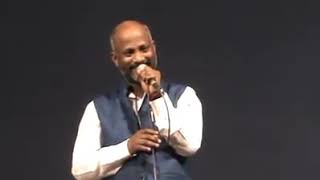 माझी आजी म्हणायची ओवी ही जात्यावर। भीम बनला सावली कोटी कोटीच्या माथ्यावर॥  गायक अनिरुद्ध वनकर