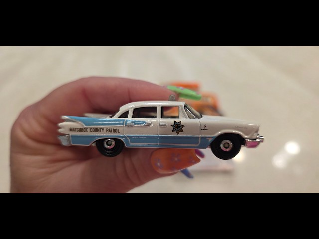 Matchbox '69 Dodge Coronet Police County Patrol Car Un-Carding