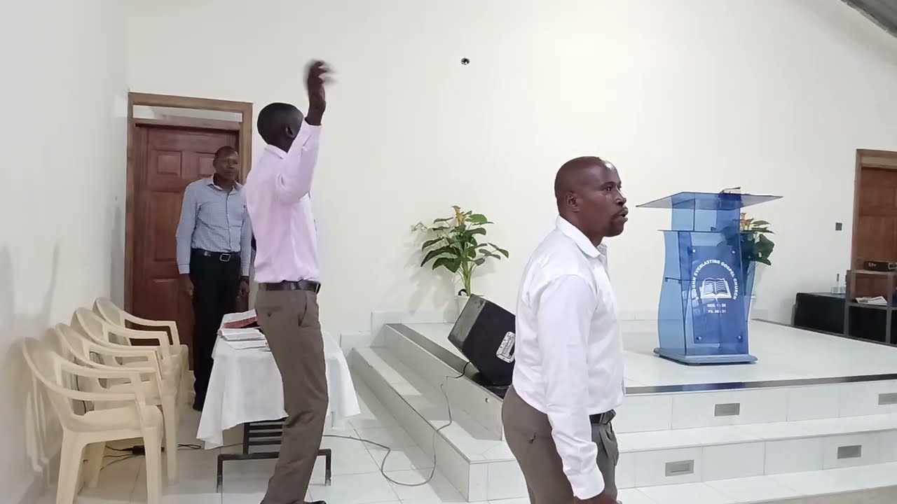 SHANGWE NA VIGELEGELE KWA BWANA YESU