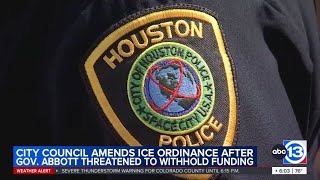Houston City Council passes amended ICE ordinance 13-4, city attorney said not much changed