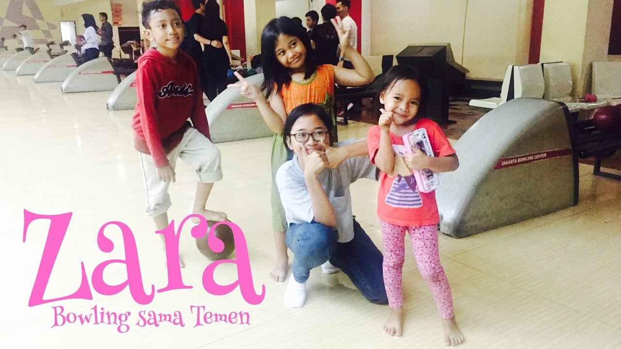 Zara main bowling sama temen temen di Plaza Festival kuningan rasuna said / jakarta bowling center