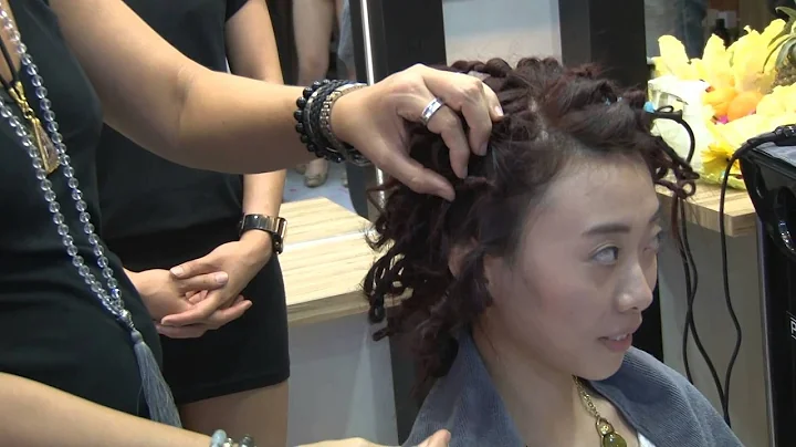 De Wash House: Hair Styling Demo by Jennifer Hazen