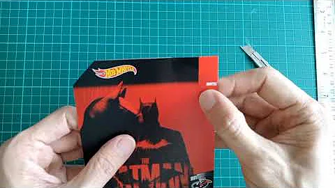 Hot Wheels Custom Card Redecor The Batman Pattinson Batmobile
