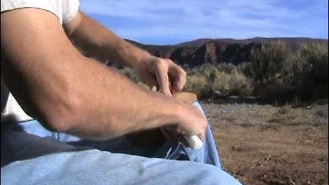 How to Flint Knap Australian Mookaite Arrowhead #3