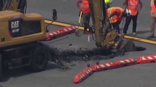 LaGuardia sinkhole triggers airport mess, closing same runway of deadly truck crash | NBC New York