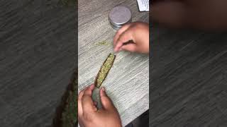 Hot to roll a game red sweet (natural leaf)