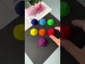 Don’t throw away the egg trays left over from buying eggs, use them to make a beautiful rainbow fi