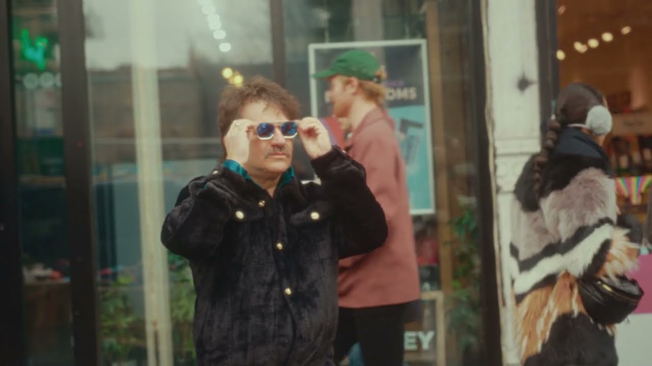 Peppe Voltarelli - Nun signu sulu mai (Official Video)