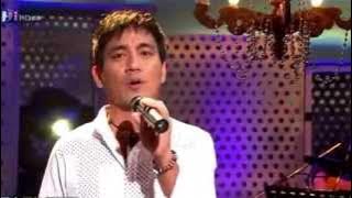 Beautiful rendition of Ni zen me shuo. 你怎麼說