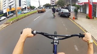 Vitinho da BMX - Grau de BMX !! E racha das VikingX na Higienopolis !!